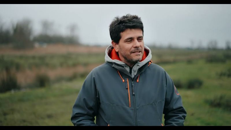 File:Thumbnail youtube pPn17SAqb9I.jpg